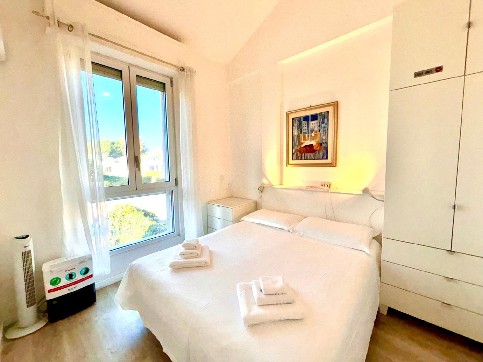 Villa Poetto Beach By Home And Experience , Cagliari, Poetto Exterior photo