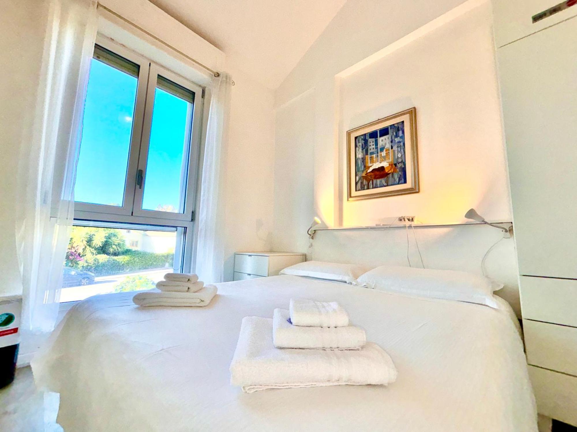 Villa Poetto Beach By Home And Experience , Cagliari, Poetto Exterior photo